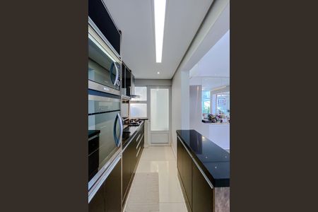 Apartamento à venda com 150m², 3 quartos e 3 vagasCozinha