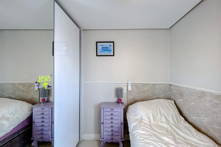 Apartamento à venda com 150m², 3 quartos e 3 vagasQuarto 1