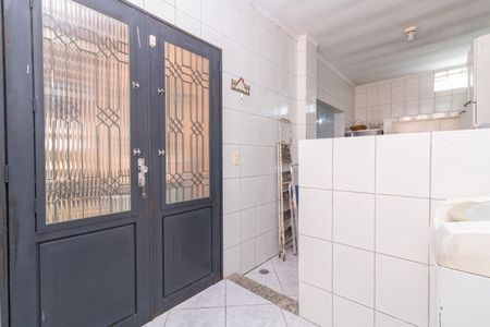 Casa à venda com 115m², 3 quartos e 2 vagasÁrea de Serviço