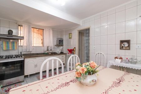 Casa à venda com 115m², 3 quartos e 2 vagasCozinha