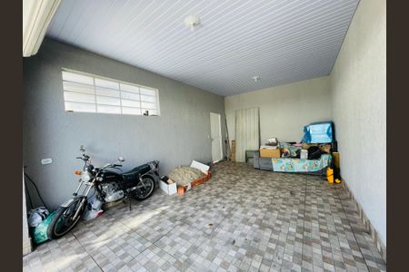 Casa à venda com 180m², 3 quartos e 2 vagasGaragem