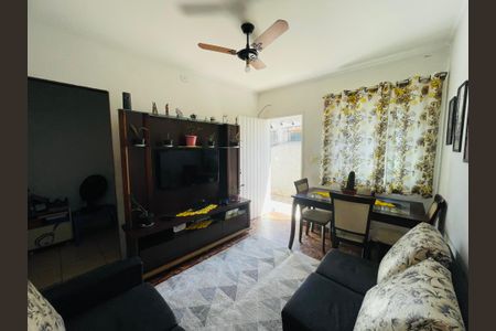 Sala 2 de casa à venda com 3 quartos, 180m² em Vila Florida, Guarulhos