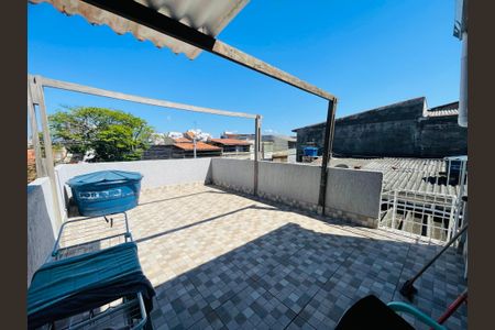 Casa à venda com 180m², 3 quartos e 2 vagasTerraço