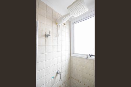 Apartamento para alugar com 60m², 2 quartos e 2 vagas Apartamento para alugar com 60m², 2 quartos e 2 vagasBanheiro