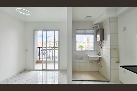 Apartamento para alugar com 38m², 2 quartos e sem vaga Apartamento para alugar com 38m², 2 quartos e sem vagaSala / Cozinha
