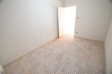 Casa à venda com 329m², 3 quartos e 6 vagasQuarto de Serviço