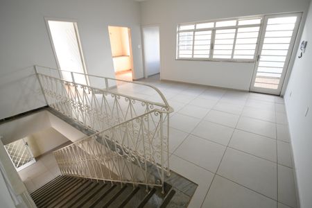 Casa à venda com 329m², 3 quartos e 6 vagasSala 3