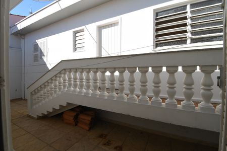 Casa à venda com 329m², 3 quartos e 6 vagasQuarto 1 - Vista