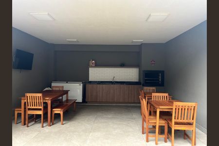 Apartamento para alugar com 24m², 1 quarto e sem vagaÁrea comum - Churrasqueira