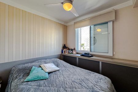 Quarto 1 de apartamento à venda com 2 quartos, 46m² em Jardim Sabara, São Paulo