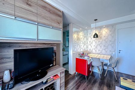 Sala de apartamento à venda com 2 quartos, 46m² em Jardim Sabara, São Paulo