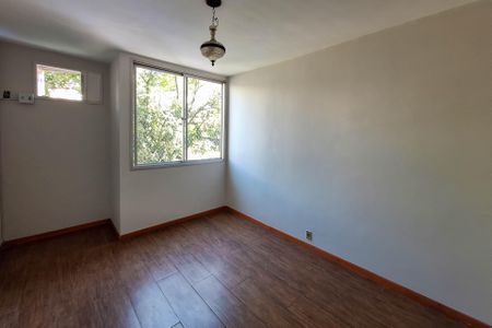 Apartamento à venda com 78m², 2 quartos e 2 vagasQuarto 2