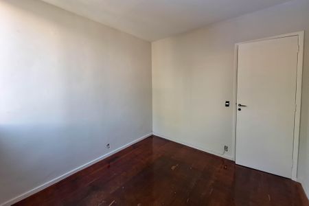 Apartamento à venda com 78m², 2 quartos e 2 vagasQuarto 1