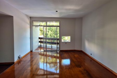 Apartamento à venda com 78m², 2 quartos e 2 vagasSala