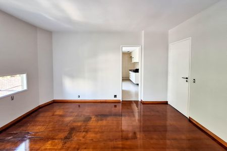 Apartamento à venda com 78m², 2 quartos e 2 vagasSala