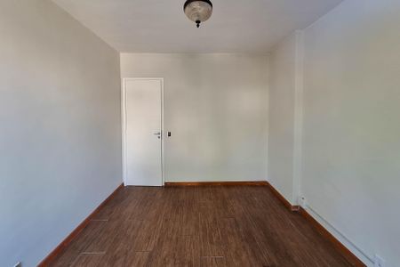 Apartamento à venda com 78m², 2 quartos e 2 vagasQuarto 2