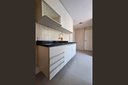 Apartamento à venda com 78m², 2 quartos e 2 vagasCozinha