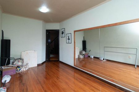 Casa à venda com 255m², 4 quartos e 3 vagasQuarto 3