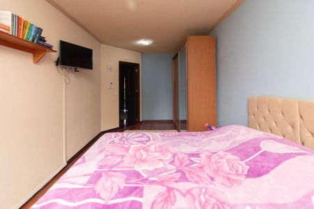 Casa à venda com 255m², 4 quartos e 3 vagasQuarto 2