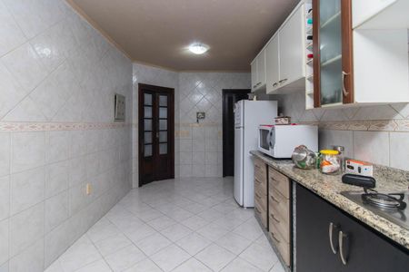 Casa à venda com 255m², 4 quartos e 3 vagasCozinha