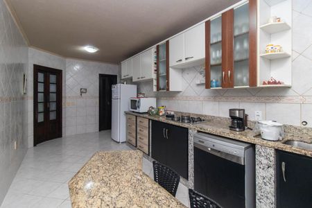 Casa à venda com 255m², 4 quartos e 3 vagasCozinha