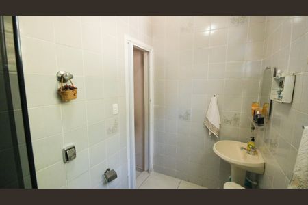 Casa para alugar com 150m², 3 quartos e 4 vagasBanheiro da Suíte 1