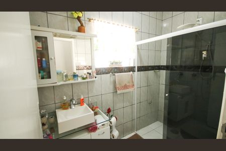 Casa para alugar com 150m², 3 quartos e 4 vagasBanheiro Social