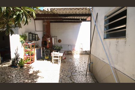 Casa para alugar com 150m², 3 quartos e 4 vagasQuintal