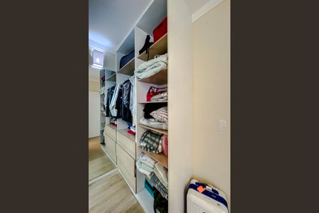 Casa à venda com 500m², 5 quartos e 8 vagas Casa à venda com 500m², 5 quartos e 8 vagasSuíte 2