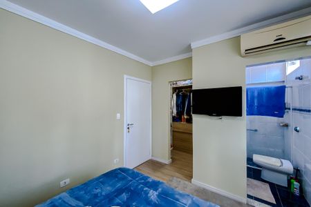 Casa à venda com 500m², 5 quartos e 8 vagas Casa à venda com 500m², 5 quartos e 8 vagasSuíte 1