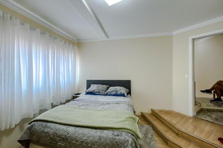 Casa à venda com 500m², 5 quartos e 8 vagas Casa à venda com 500m², 5 quartos e 8 vagasSuíte 3