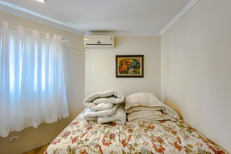 Casa à venda com 500m², 5 quartos e 8 vagas Casa à venda com 500m², 5 quartos e 8 vagasSuíte 2