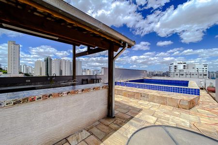 Casa à venda com 500m², 5 quartos e 8 vagas Casa à venda com 500m², 5 quartos e 8 vagasÁrea externa