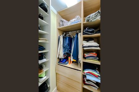 Casa à venda com 500m², 5 quartos e 8 vagas Casa à venda com 500m², 5 quartos e 8 vagasSuíte 1