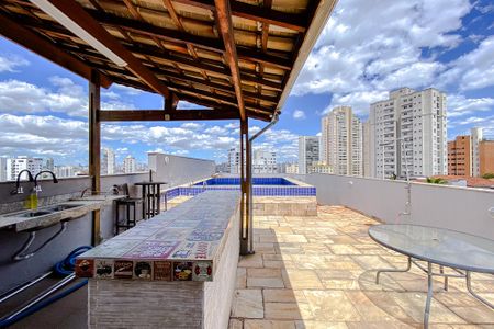 Casa à venda com 500m², 5 quartos e 8 vagas Casa à venda com 500m², 5 quartos e 8 vagasÁrea externa