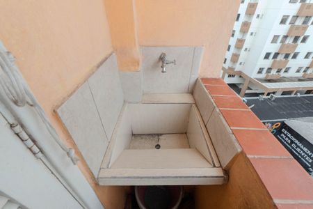 Studio à venda com 27m², 1 quarto e sem vaga Studio à venda com 27m², 1 quarto e sem vagaÁrea de Serviço