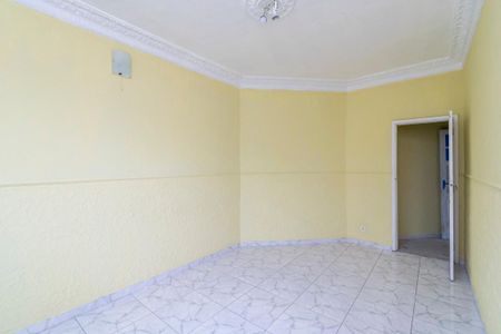 Sala de apartamento para alugar com 1 quarto, 50m² em Brás de Pina, Rio de Janeiro