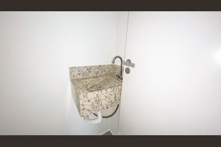 Casa à venda com 192m², 3 quartos e 2 vagasLavabo