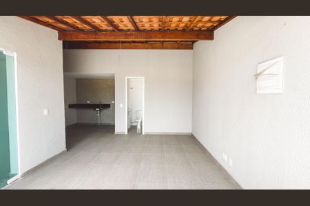 Casa à venda com 192m², 3 quartos e 2 vagasTerraço