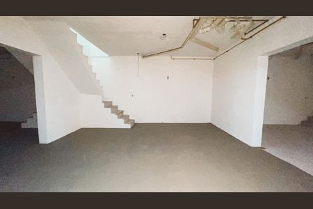 Casa à venda com 192m², 3 quartos e 2 vagasGaragem