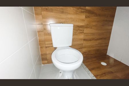 Casa à venda com 192m², 3 quartos e 2 vagasBanheiro