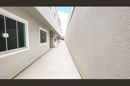 Casa à venda com 192m², 3 quartos e 2 vagasEntrada