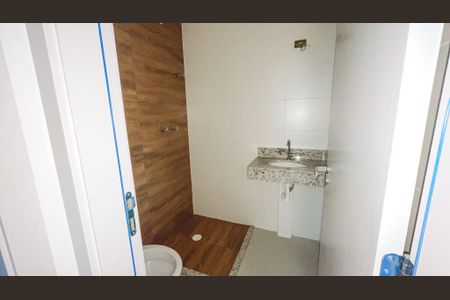 Casa à venda com 192m², 3 quartos e 2 vagasBanheiro