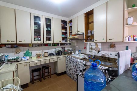 Casa para alugar com 100m², 3 quartos e 5 vagas Casa para alugar com 100m², 3 quartos e 5 vagasCozinha