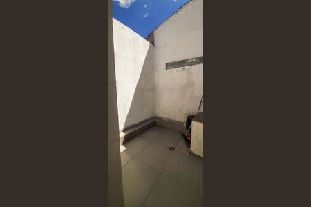 Apartamento para alugar com 73m², 2 quartos e sem vagaÁrea Externa