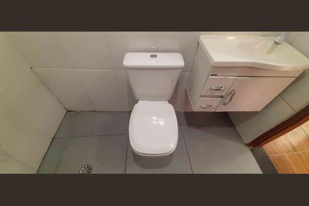 Apartamento para alugar com 73m², 2 quartos e sem vagaBanheiro Social