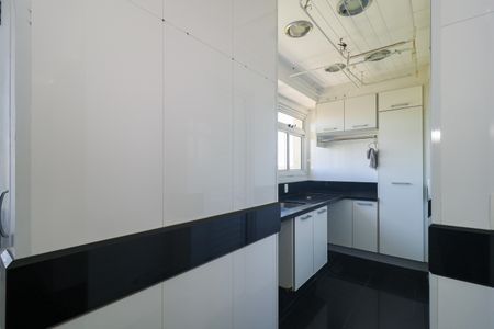 Apartamento para alugar com 148m², 3 quartos e 2 vagas Apartamento para alugar com 148m², 3 quartos e 2 vagasÁrea de Serviço