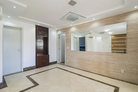 Apartamento para alugar com 148m², 3 quartos e 2 vagas Apartamento para alugar com 148m², 3 quartos e 2 vagasSala