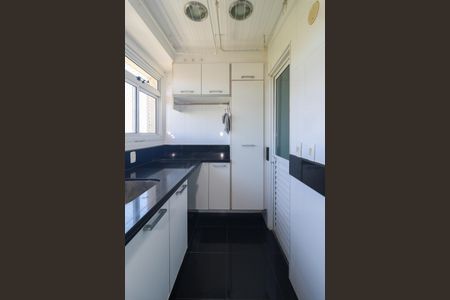 Apartamento para alugar com 148m², 3 quartos e 2 vagas Apartamento para alugar com 148m², 3 quartos e 2 vagasÁrea de Serviço