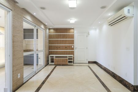 Apartamento para alugar com 148m², 3 quartos e 2 vagas Apartamento para alugar com 148m², 3 quartos e 2 vagasSala